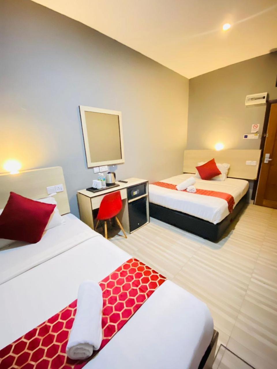 Dj Citi Inn Premier Kuala Terengganu Buitenkant foto