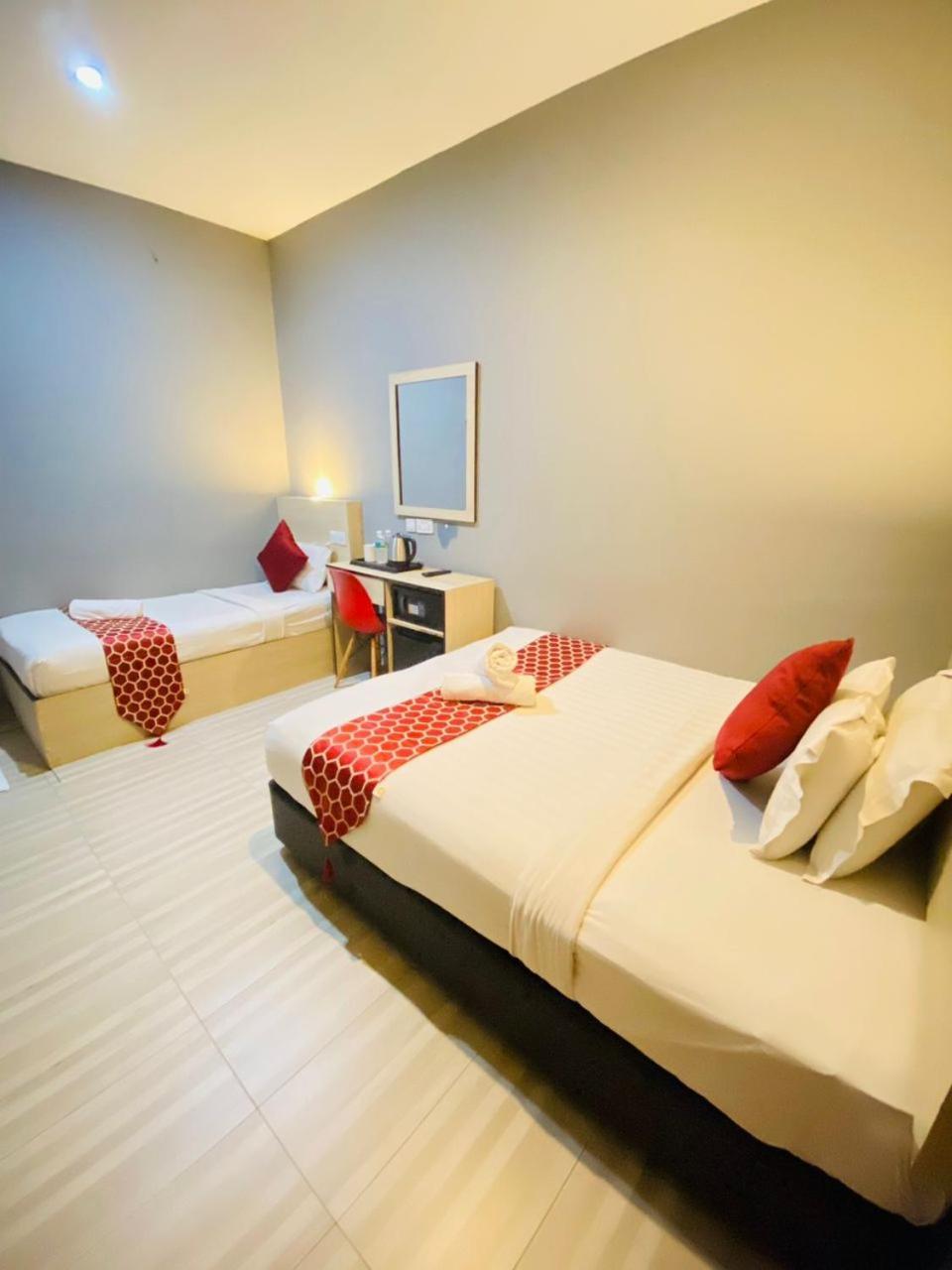 Dj Citi Inn Premier Kuala Terengganu Buitenkant foto
