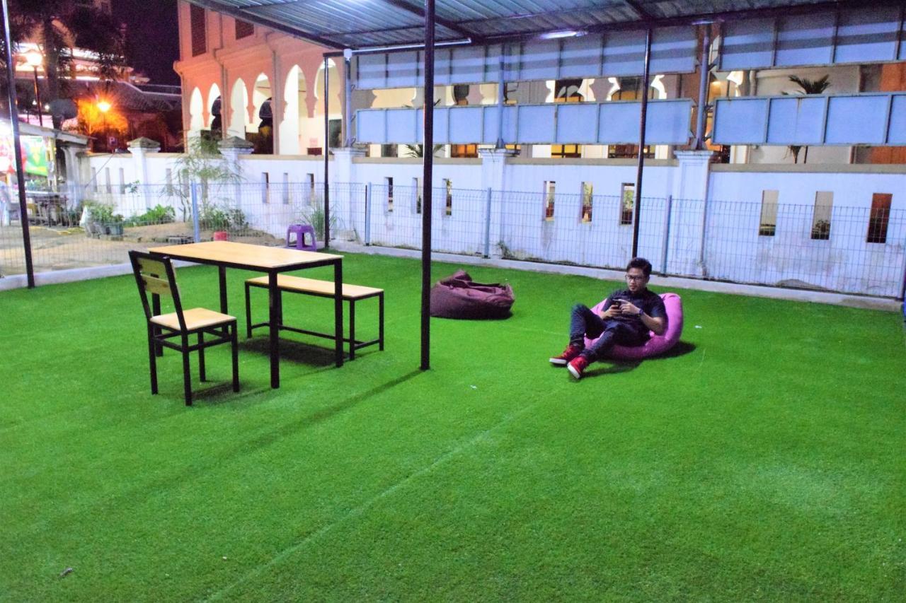 Dj Citi Inn Premier Kuala Terengganu Buitenkant foto